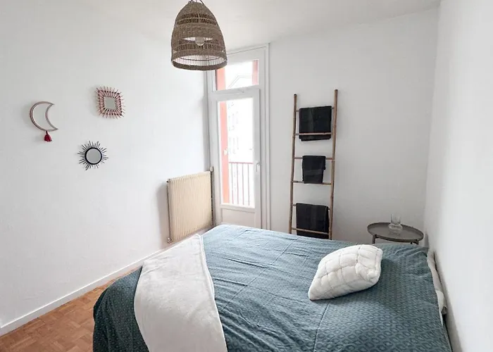 شقة Vue Parc Montjuzet Avec Garage